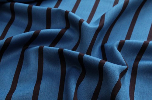 Light blue / Burgundy Stripe