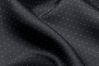 Black / White Spot